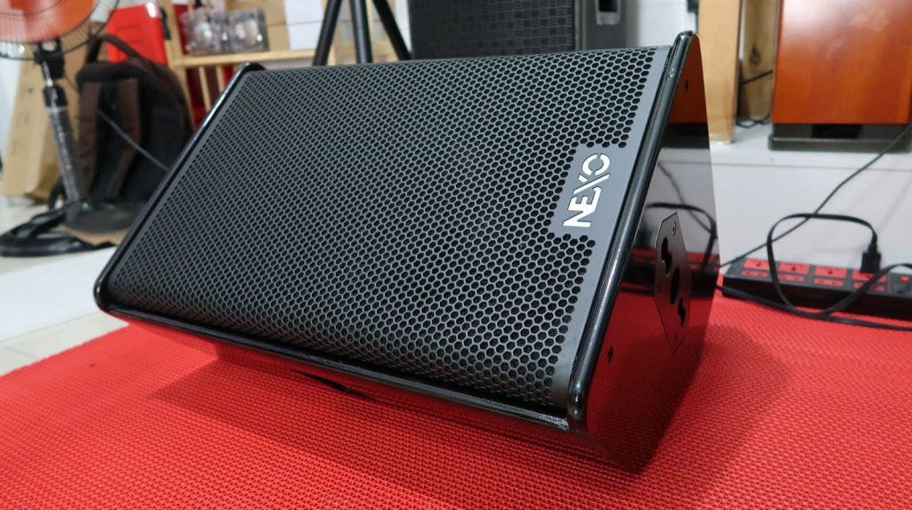 Loa Nexo Ps15 4(1)
